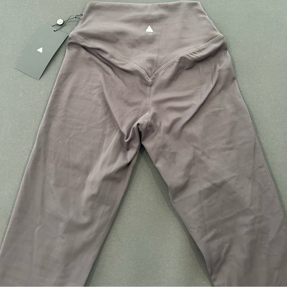 Balance vitality cloud leggings